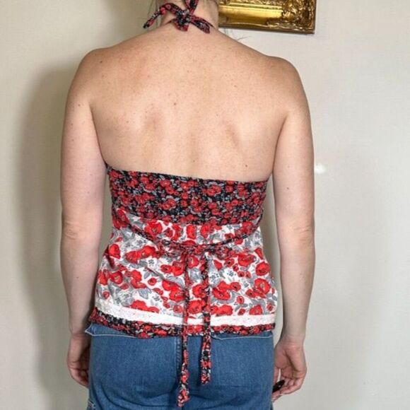 Vintage Halter Top Gorgeous Pattern Size Small with Tie in Back - Picture 4 of 10